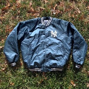 SOLD ‼️ Vintage New York Yankees jacket